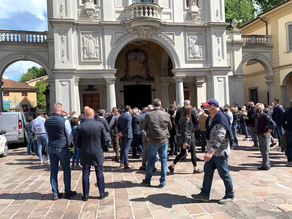 Induno OLona - Il funerale di Alessandro Pionati