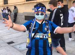 Interisti in centro a Legnano 