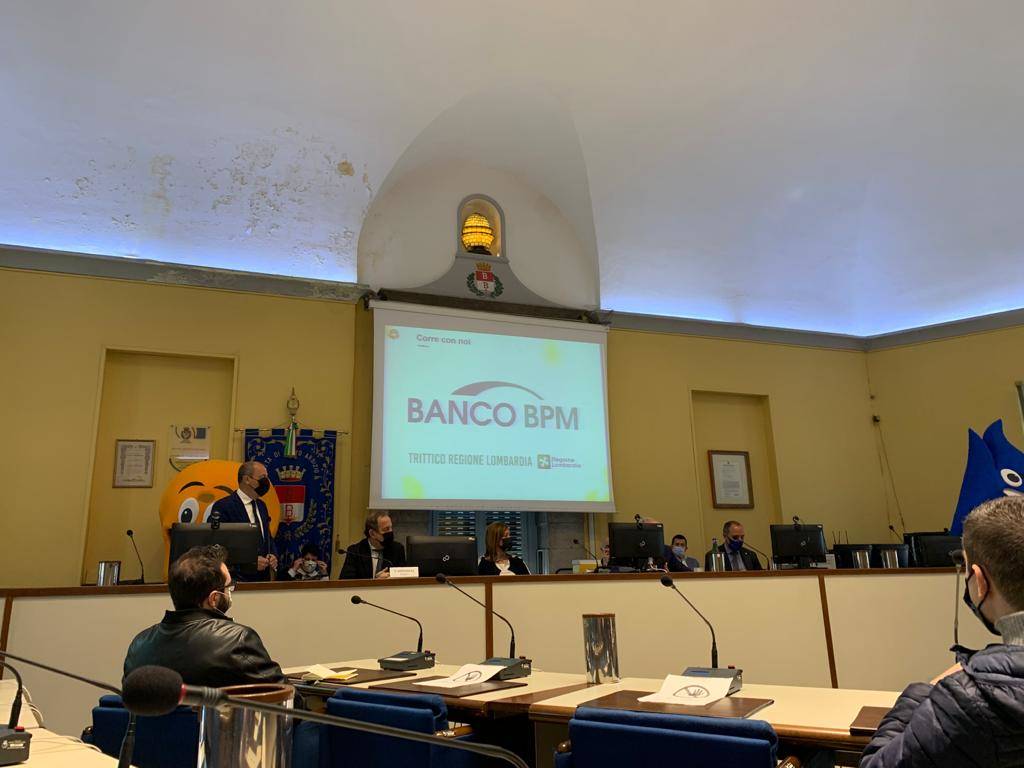 La Tre Valli Varesine parte da Busto Arsizio