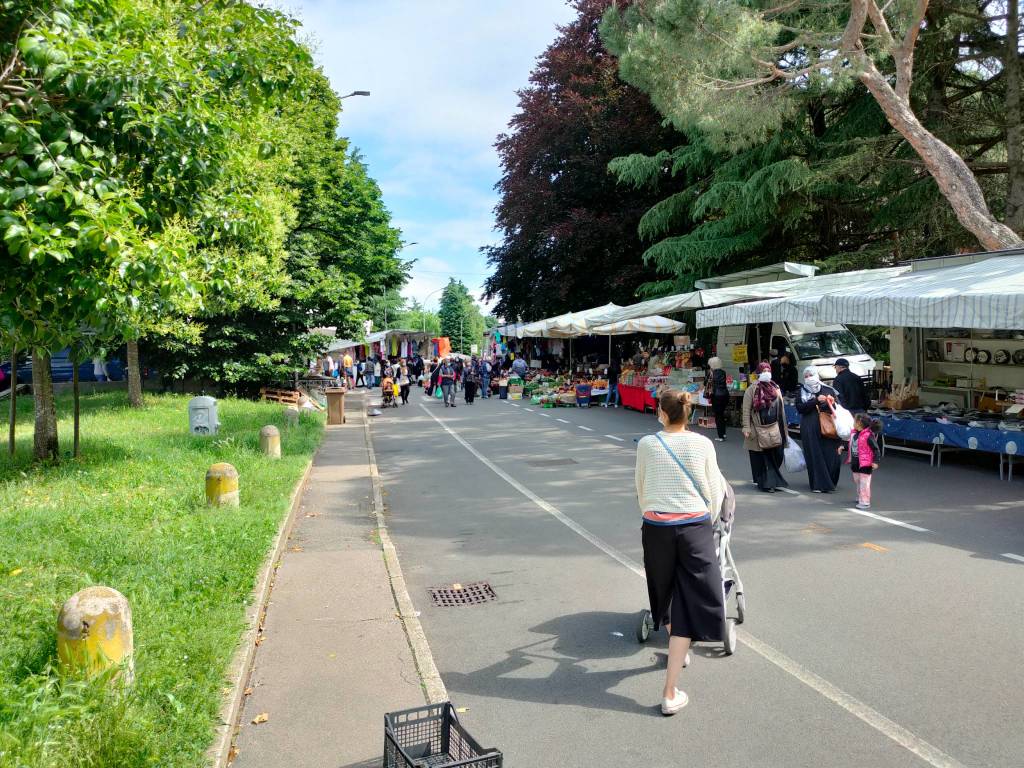 Mercato di Saronno di mercoledì 26 maggio