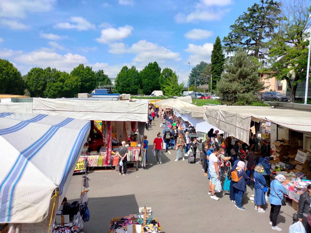 Mercato di Saronno di mercoledì 26 maggio