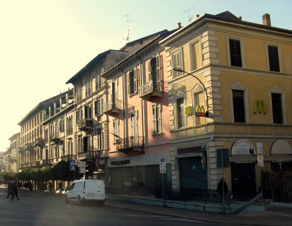 Metamorfosi Urbana: c'è un lato di via Morosini scampato al "piccone"