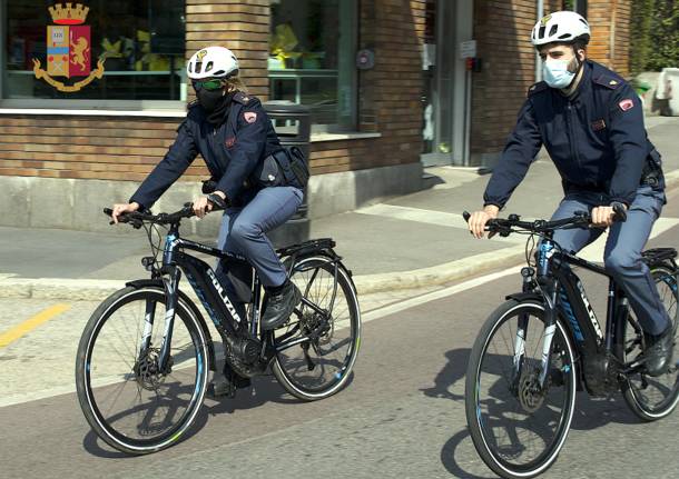 polizia in bicicletta