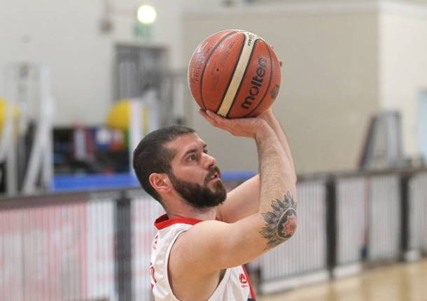 riccardo marinello basket in carrozzina varese