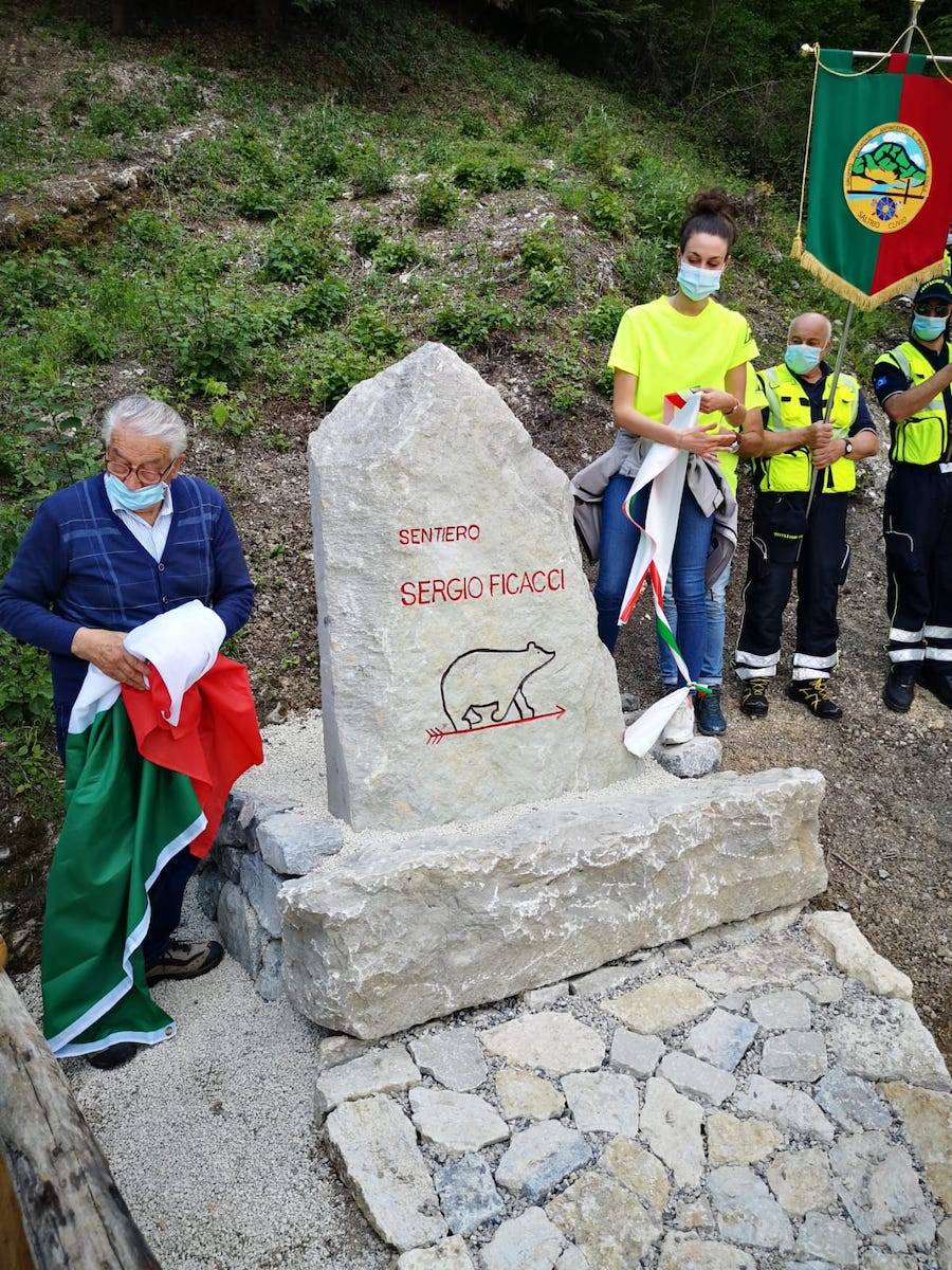 Saltrio - inaugurazione del sentiero Ficacci al Monte Orsa