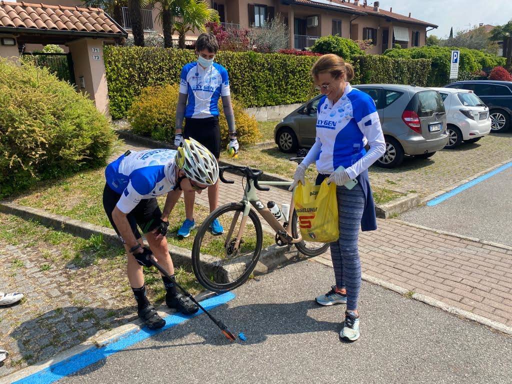 Triathlon dei rifiuti degli atleti Oxygen