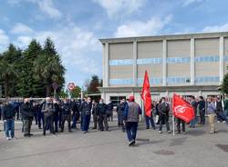 Venegono Inferiore - Sciopero alla Macchi spa