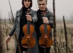 2 violins