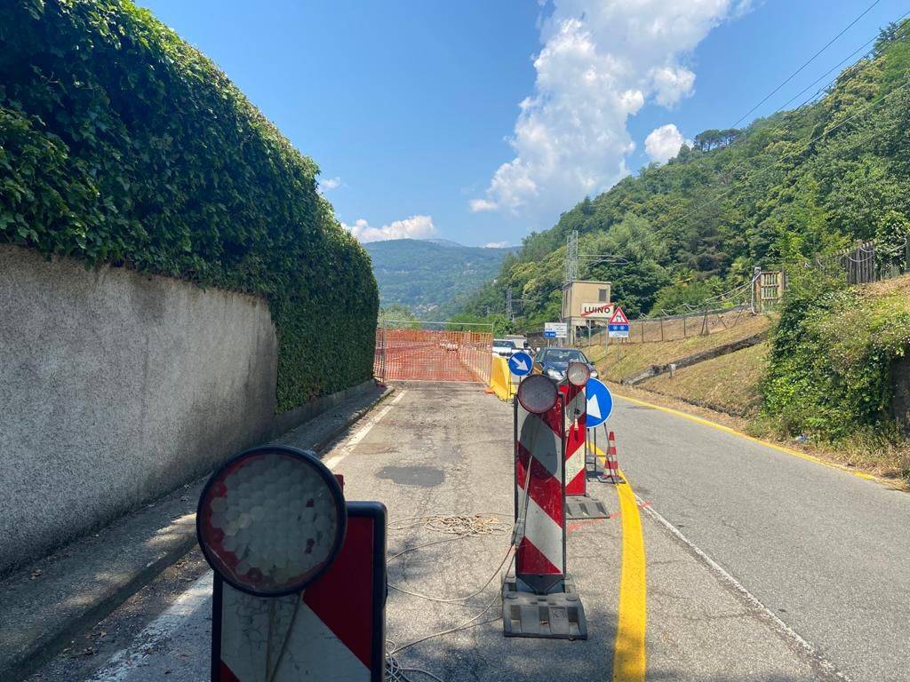 Luino, il cantiere sulla statale avanza