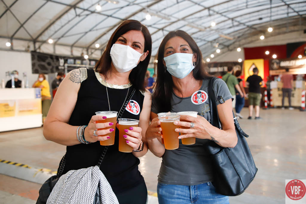 Un venerdì sera al Varese Beer Festival