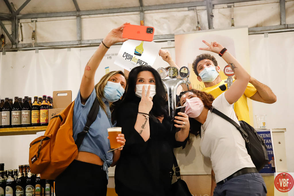 Un venerdì sera al Varese Beer Festival