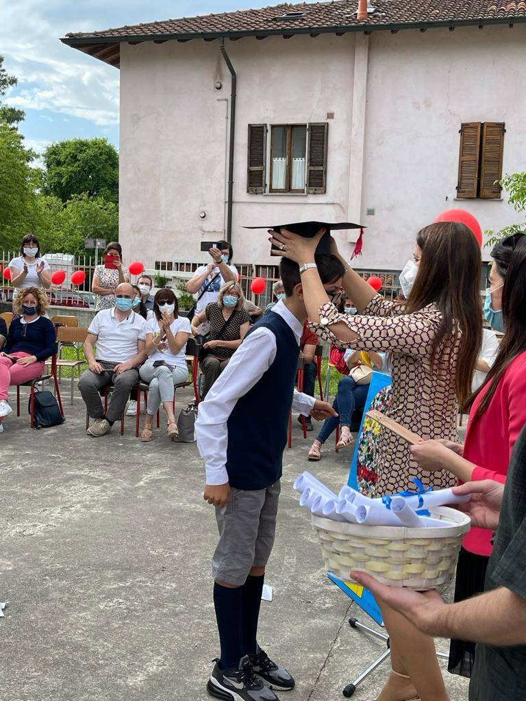 Festa diplomi primaria Cazzago Brabbia