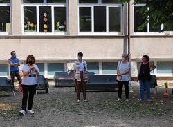 Festa in cortile alla Pascoli