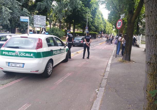 Fine scuola: liceali in festa a Legnano