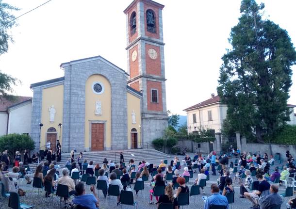 chiesa San Carlo Cazzago Brabbia