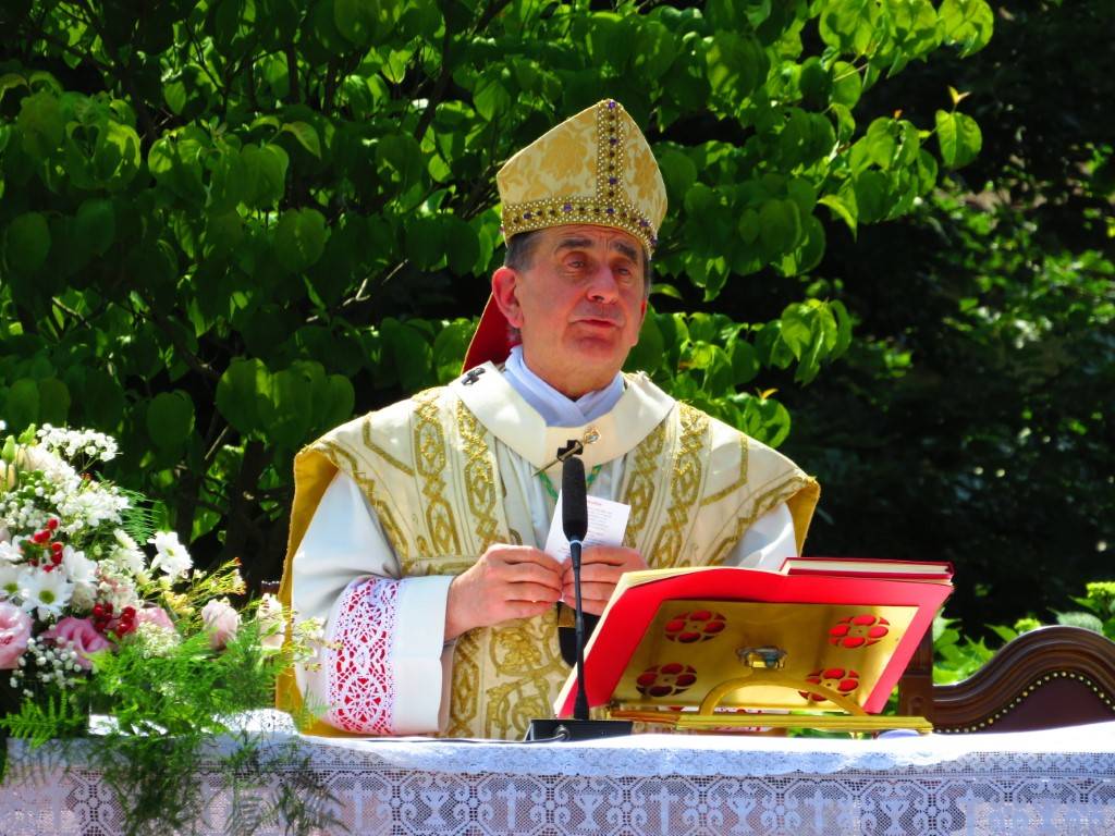 L'arcivescovo Delpini all'Istituto Melzi di Legnano
