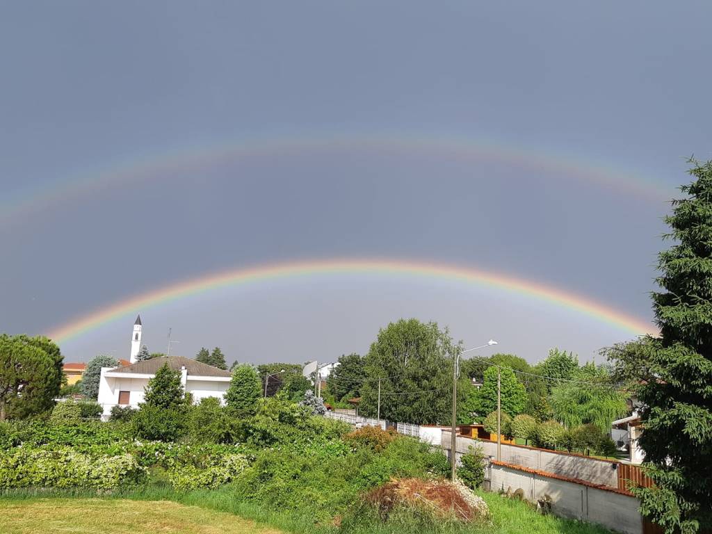 L'arcobaleno sopra il Varesotto