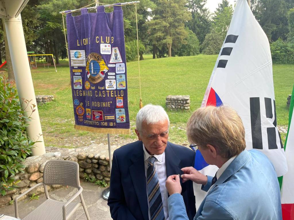 Lions Club Legnano Castello Le Robinie, passaggio consegne