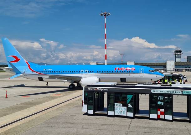 nuovi B737 Max Neos 