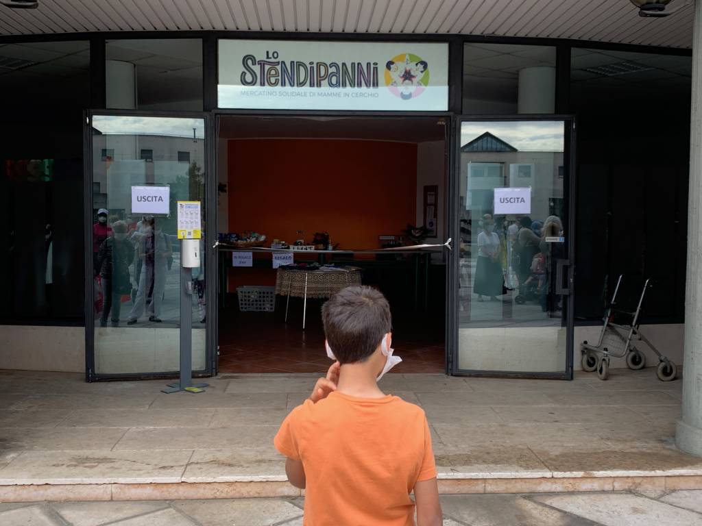 nuovo Stendipanni Mamme in cerchio