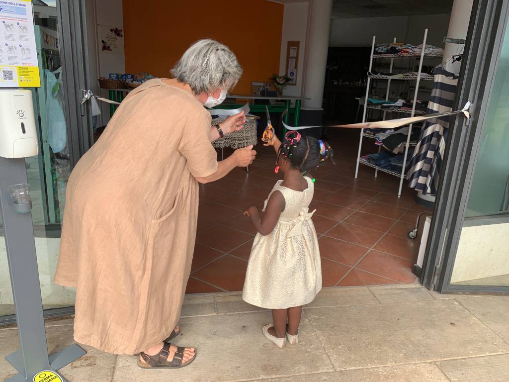 nuovo Stendipanni Mamme in cerchio