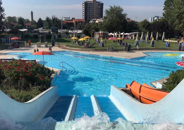 piscina manara busto arsizio