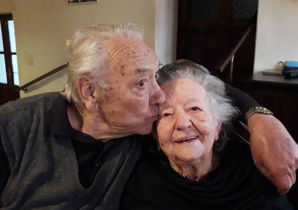 Porto Ceresio - I 75 anni di matrimonio di Enrico Buzzi e Fulvia Borsani