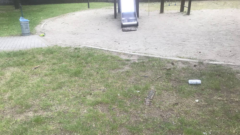 "Rifiuti e degrado al parco Avis-Aido di Fagnano Olona"