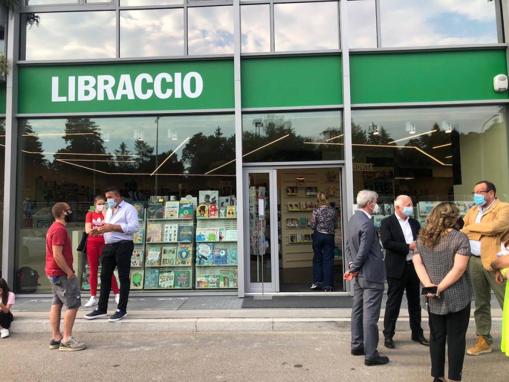Varese - Nuova libreria il Libraccio