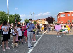 Venegono - Protesta dei genitori per la scuola