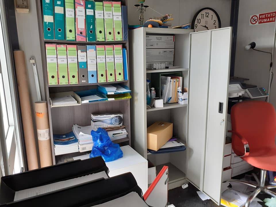 Ads Malnatese calcio vandalizzata 