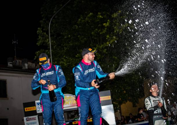 Rally del Casentino, trionfo per Simone Miele