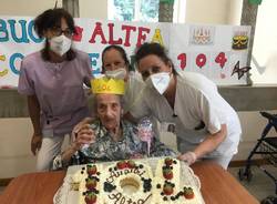 Nonna Altea compie 104 anni