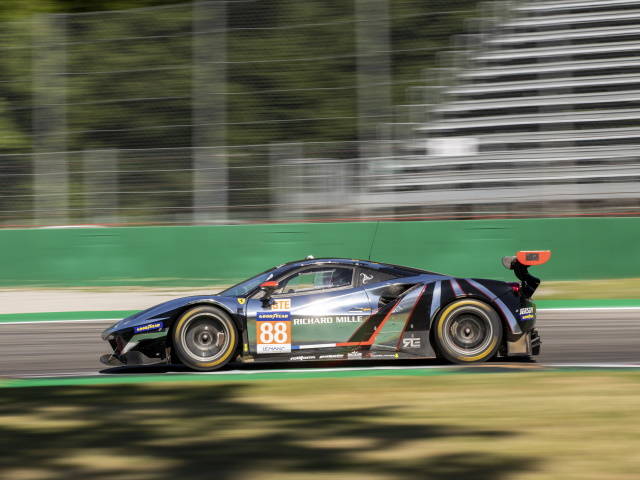 ELMS all\'autodromo di Monza: podio per Alessio Rovera