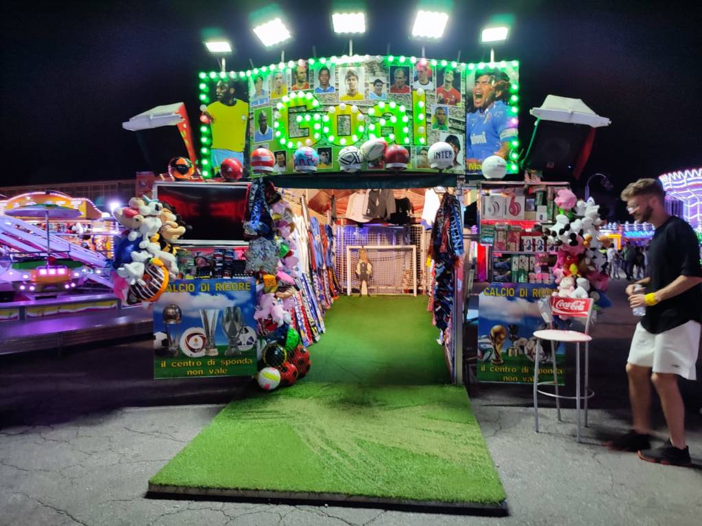 Il \"nuovo\" luna park di Luino