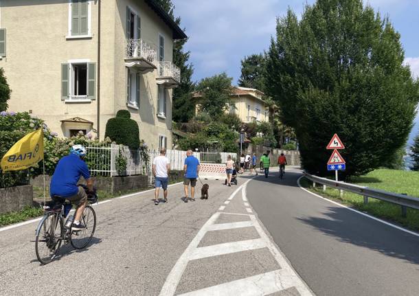 La strada lungo il lago Maggiore diventa ciclabile