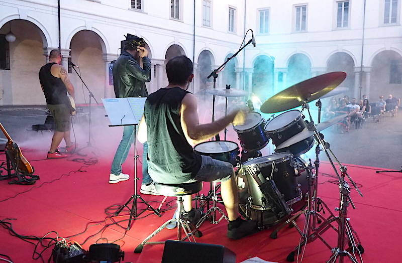 Concerto nel cortile del palazzo comunale a Busto Arsizio