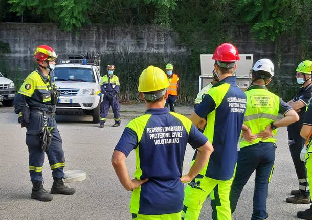 Domenica intensa per il volontariato della Protezione Civile in provincia di Varese