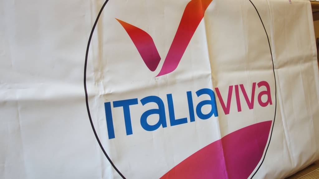 Elezioni a Caronno Pertusella, inaugurata la nuova sede di Italia Viva