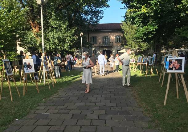 Esposizione delle opere e premiazione concorso "Fotografa un Saronnese"