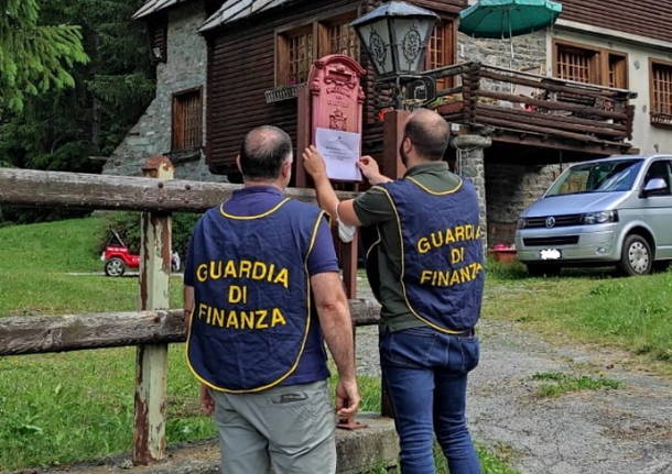 guardia di finanza olgiate comasco operazione società pubblica mozzate