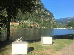 I nuovi arredi del lungolago di Lavena Ponte Tresa 