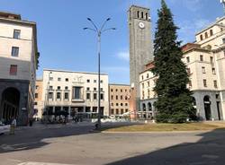 Il centro di Varese ripulito dopo i festeggiamenti per la vittoria agli Europei