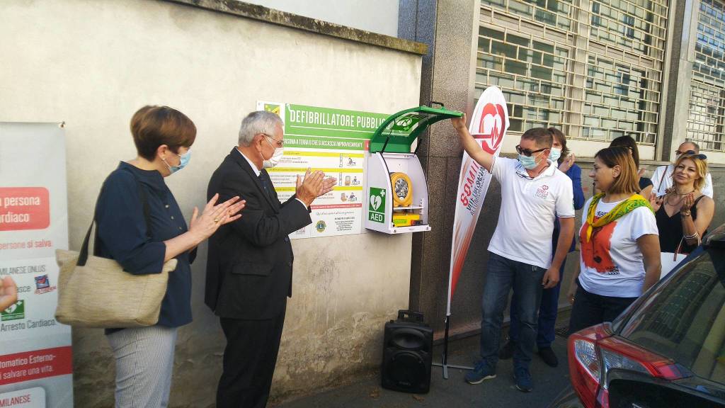 Inaugurato il DAE in via Santa Maria delle Grazie a Legnano 