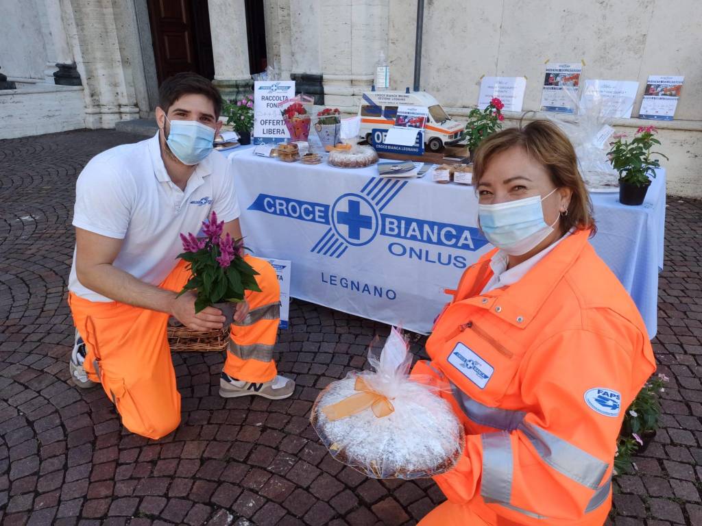 La Croce Bianca di Legano torna a fare i banchetti