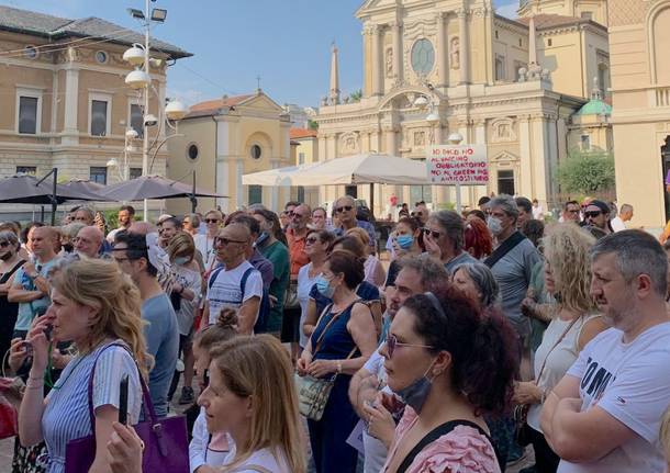 manifestazione green pass busto arsizio