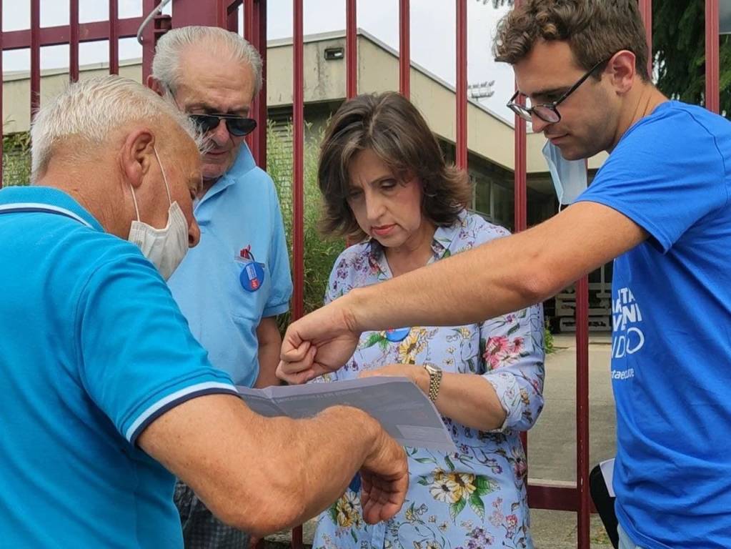 Margherita Silvestrini nei quartieri di Gallarate