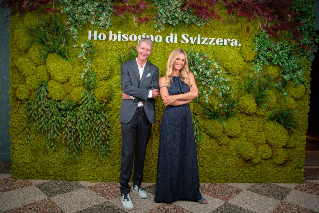 Michelle Hunziker e gli chef Cracco e Caminada per Svizzera Turismo 