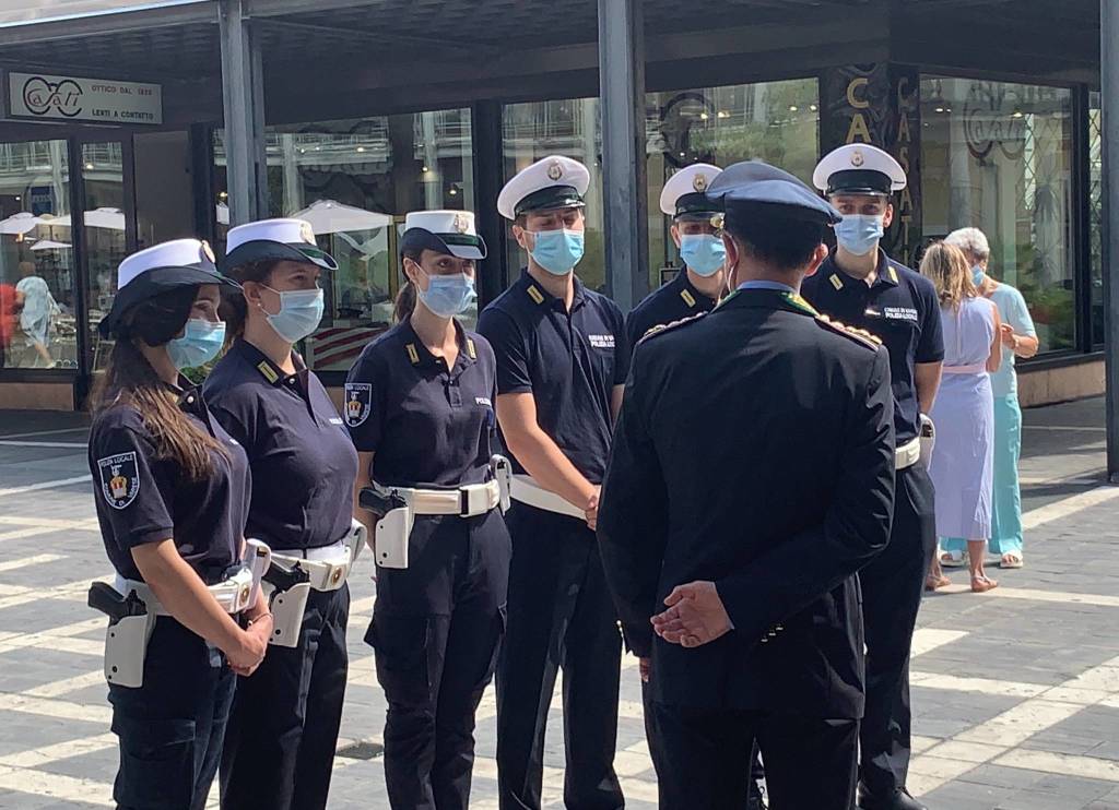 Nuove forze giovani per la polizia locale di Varese
