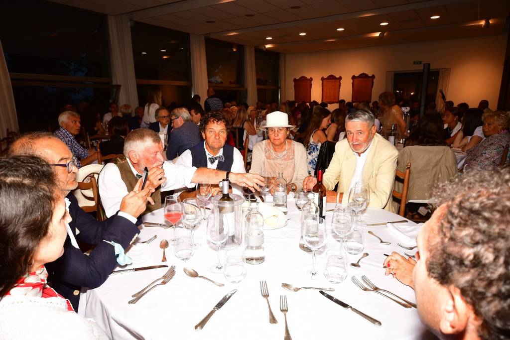 Ponte del Sorriso: grande successo per l'iniziativa di golf con i VIP